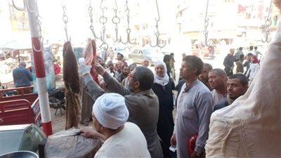 تحرير 3175 محضر تموين متنوعا وضبط 19 طن دقيق مدعم و5 أطنان سكر خلال شهر بسوهاج 