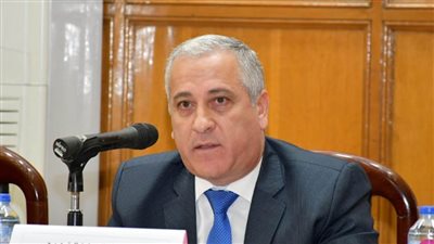 500 جنيه مقطوعة للعاملين بالمؤسسات الصحفية القومية