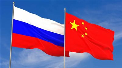 رئيسا وزراء الصين وروسيا يجريان مباحثات هاتفية