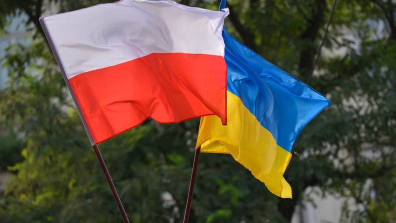 أوكرانيا وبولندا