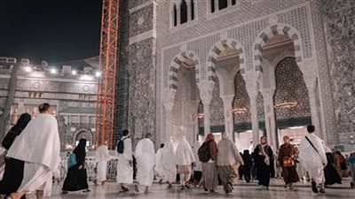 وزير النقل السعودي يوجه بمضاعفة الجهود لتقديم أرقى الخدمات لضيوف الرحمن