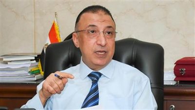 محافظ الإسكندرية يوجه بالاستجابة السريعة لشكاوى المواطنين والعمل على حلها