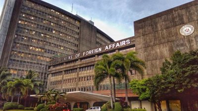 وزيرا خارجية ودفاع الفلبين يبحثان مع نظيريهما في الولايات المتحدة سبل تطوير التعاون