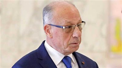 وزير الدفاع اللبناني: التصعيد في الجنوب يشكل تهديدا للاستقرار والجيش جاهز للتصدي لأي عدوان