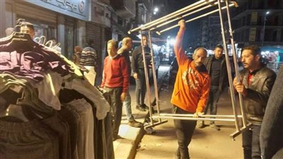 رئيس حي غرب تقود حملة موسعة لإزالة الإشغالات بميدان محمود عبد العزيز 