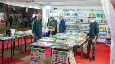 إقبال كبير من الجمهور على معرض فيصل الرمضاني للكتاب بدورته الـ11.. صور