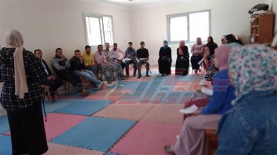 شباب الحوار الوطني ببرج البرلس يقترحون إنشاء مصنع لتقشير الأسماك بالميناء