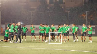 بابا فاسيليو يعلن قائمة البنك الأهلي لمواجهة الزمالك بالدوري المصري 