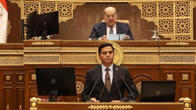 وكيل دفاع الشيوخ يستعرض طلب مناقشة بشأن سياسة تعزيز الاقتصاد الدائري