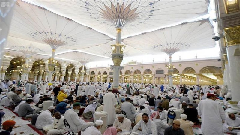 المسجد النبوي يستقبل