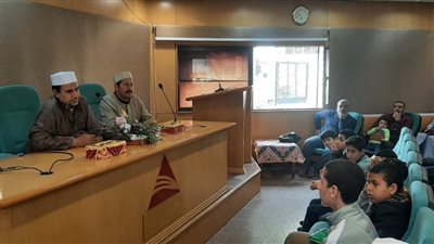 ١٦٧ مشاركًا باختبارات مسابقة حفظ القرآن الكريم بمكتبة دمنهور 