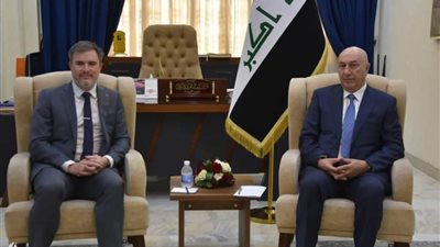 العراق وكندا يبحثان التعاون في التغير المناخي وأزمة المياه والقطاع البيئي
