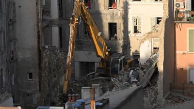 فرنسا: انتشال جثة سادسة من تحت أنقاض المبنى المنهار في مارسيليا