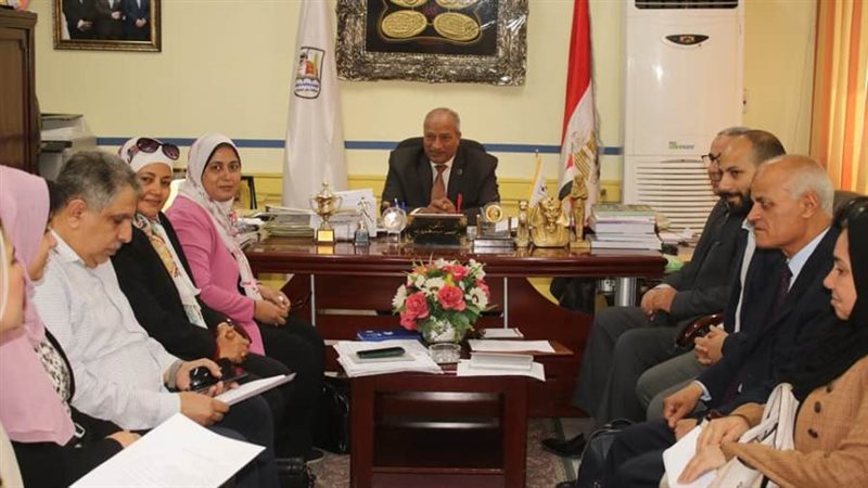 اجتماع وكيل تعليم