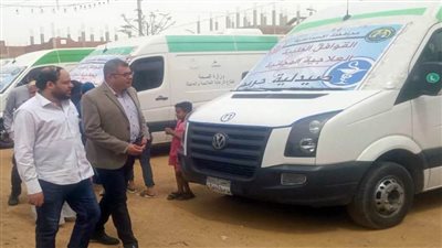 الكشف على ٨٨٣ حالة للقافلة الطبية المجانية في مركز شباب الشمس 