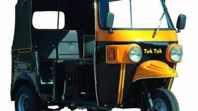 السجن المؤبد لـ 4 متهمين بسرقة توك توك بالإكراه من شخص بسوهاج