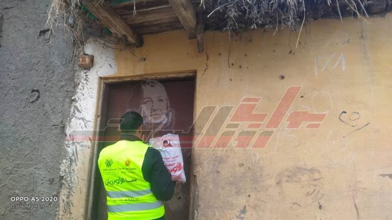 توزيع اللحوم