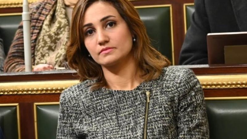 التوسع في انشاء مدارس