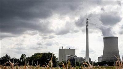 وزيره البيئة الألمانية: التخلص التدريجي من المحطات النووية يجعل بلادنا أكثر أمانًا