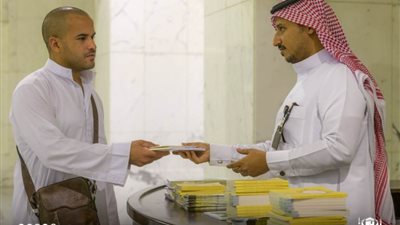 شؤون الحرمين توزّع أكثر من 63 ألف نسخة من الكتب العلمية الإرشادية