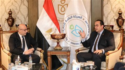 رئيس الرعاية الصحية يبحث التعاون مع شركة عالمية بمجالات 