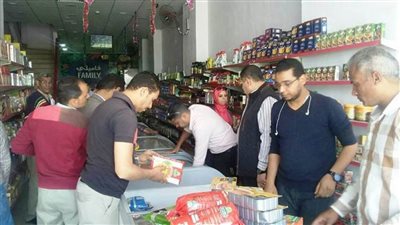 تحرير 14 محضرًا تموينيًا بمركز طهطا في سوهاج