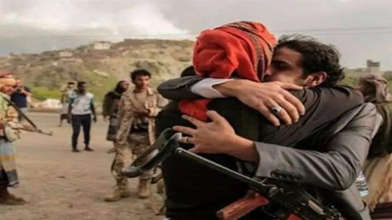 تبادل المحتجزين بين