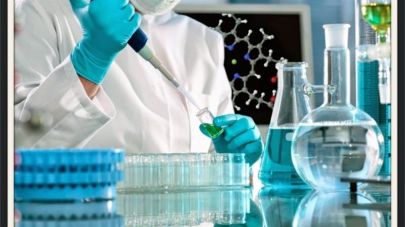 العمل بالمختبرات