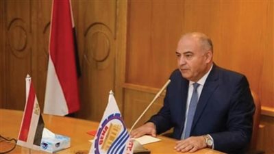 المحافظون يهنئون الأخوة المسيحيين بعيد القيامة المجيد