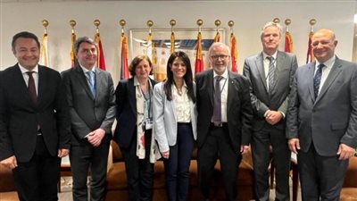 وزير التعاون الدولي تشيد بالتعاون المثمر مع بنك الاستثمار الأوروبي خلال عام 2022