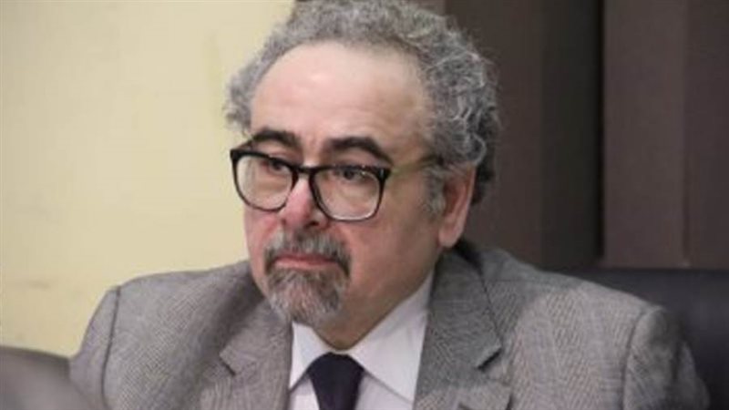 علاء عبد الهادي