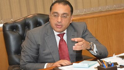وزير الإسكان: قريبا.. افتتاح مشروعات جديدة فى 12 محافظة بتكلفة 2.3 مليار جنيه