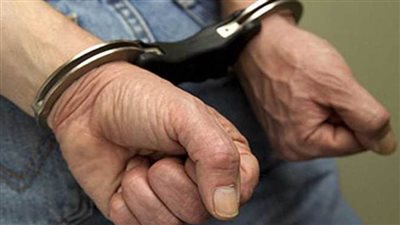 ضبط أحد الأشخاص لاستيلائه على أموال المواطنين بسوهاج بزعم توظيفها لهم مقابل أرباح