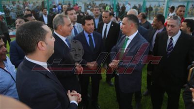 محافظ كفر الشيخ ووزير الشباب والرياضة يفتتحان ملعب الخادمية القانونى