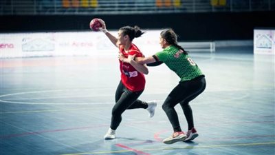 الأهلي يهزم سبورتنج ويصعد لنهائي كأس مصر لسيدات اليد