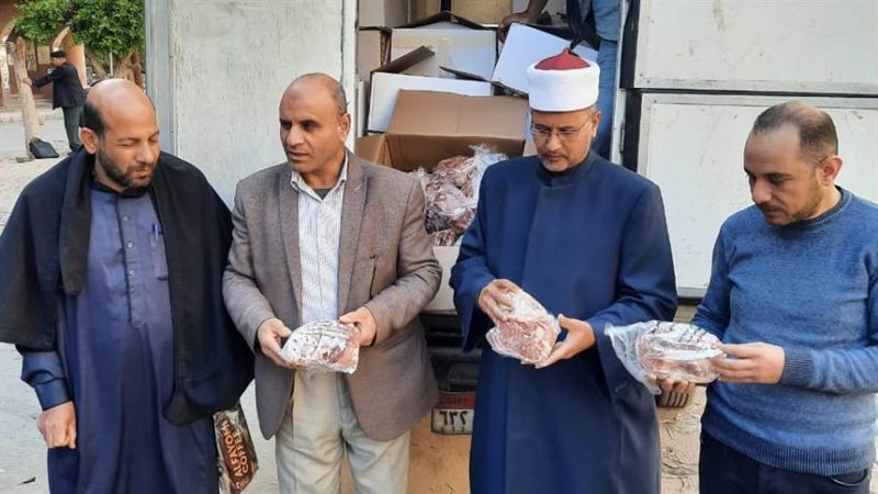 الأوقاف تواصل توزيع