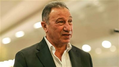 الخطيب يهنئ سيدات الطائرة بالدوري وبنات اليد بالكأس