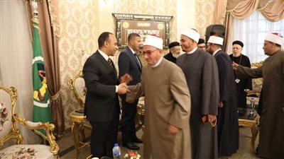 نائب محافظ المنيا يستقبل المهنئين بعيد الفطر المبارك