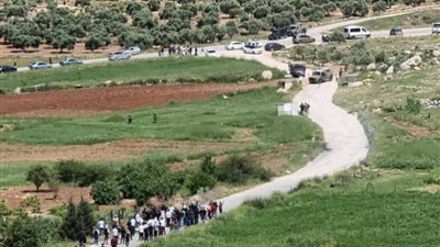مستوطنون إسرائيليون يقتحمون قرية المغير شمال شرق رام الله