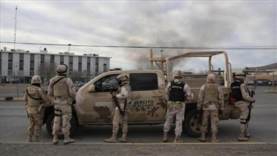 مقتل 7 أشخاص بينهم جندي إثر تبادل لإطلاق النار جنوب غربي المكسيك