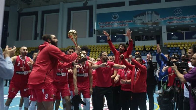 فريق النادى الأهل