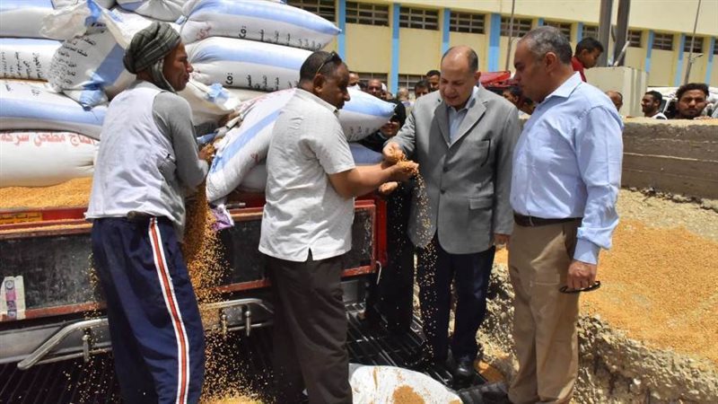 محافظ أسيوط استلام