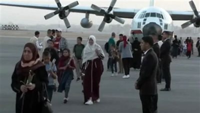 الخارجية: إجلاء 2679 مصريا من السودان حتى الآن عبر الجسر الجوي والمنافذ البرية