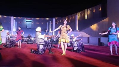 فنون التراث السيناوي والقناة على المسرح الروماني بشرم الشيخ