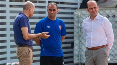 تفاصيل جلسة عبد الحفيظ ورئيس بعثة الأهلي لإنهاء ترتيبات مواجهة الرجاء