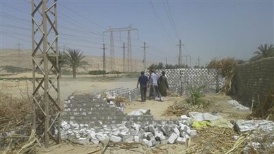 محافظ أسيوط إزالة 7 حالات تعد على أراض زراعية بقرى مراكز أسيوط وصدفا والغنايم