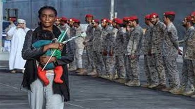 استمرارًا للجهود التي تبذلها المملكة في عمليات الإجلاء من السودان.. وصول 195 شخصًا لـ