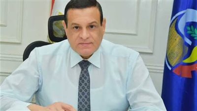 وزير التنمية المحلية يوجه المحافظات باستمرار تطبيق المواعيد الصيفية 