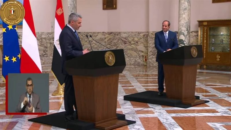 الرئيس السيسي مع