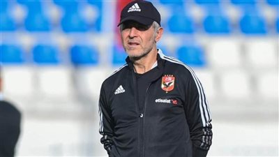 عاجل| تاو وكهربا يقودان هجوم الأهلي أمام الرجاء